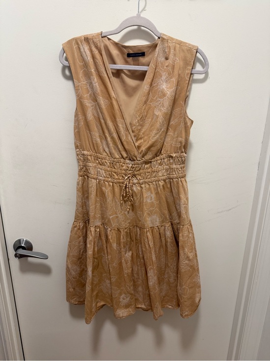 Tommy Hilfiger Dresses & Skirts - Tommy Hilfiger Tan Floral Sleeveless Wrap Mini Dress